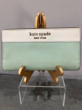 Kate Spade New York Mint & White Wallet